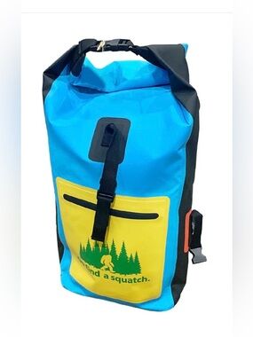 Like new! SASQUATCH THE LEGEND
Go Find a Squatch Dry Bag Backpack